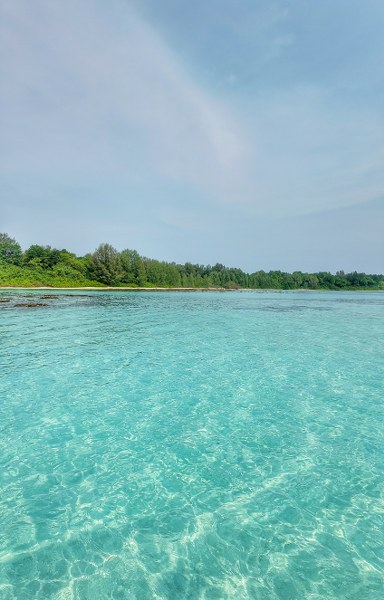 Andaman sea by Shakti Vel